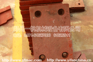 �C(j��)���r��